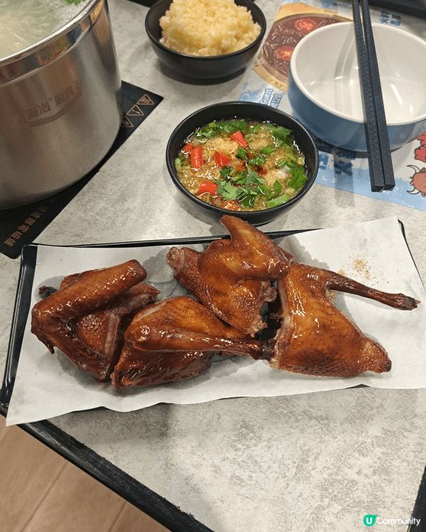 牛火火無限時火鍋放題~配料款式多，牛胸油勁爽牛油香，回味😋雪...