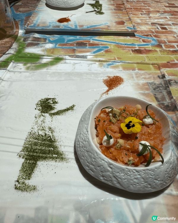 充滿驚喜的午餐，喜歡藝術的你一定會喜歡，重可以自由創作梵高作...