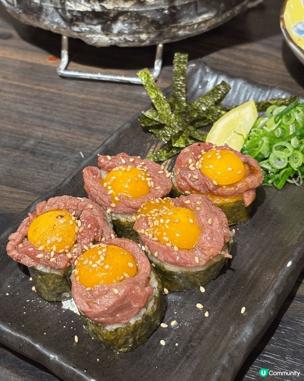 位於大阪嘅忍鬨燒肉，肉款選擇多，全部都好高質👍🏻最推介厚切葱...