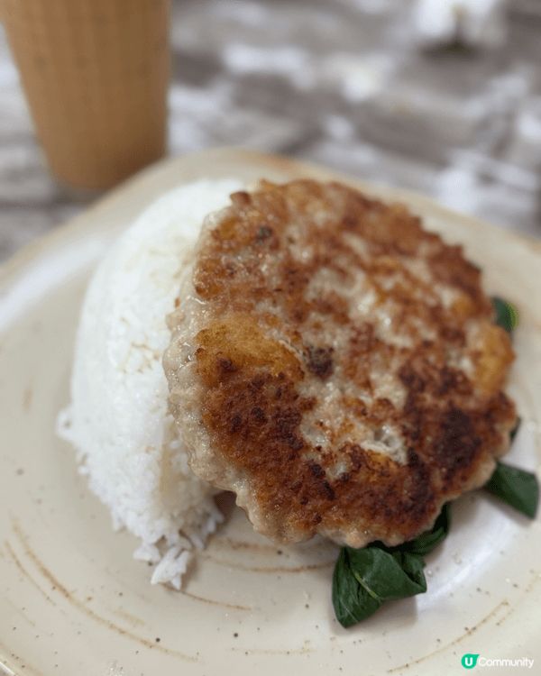 呢排肉餅飯好hit🤣今次去咗屏山老地方試試！叫咗個XO醬魚柳...