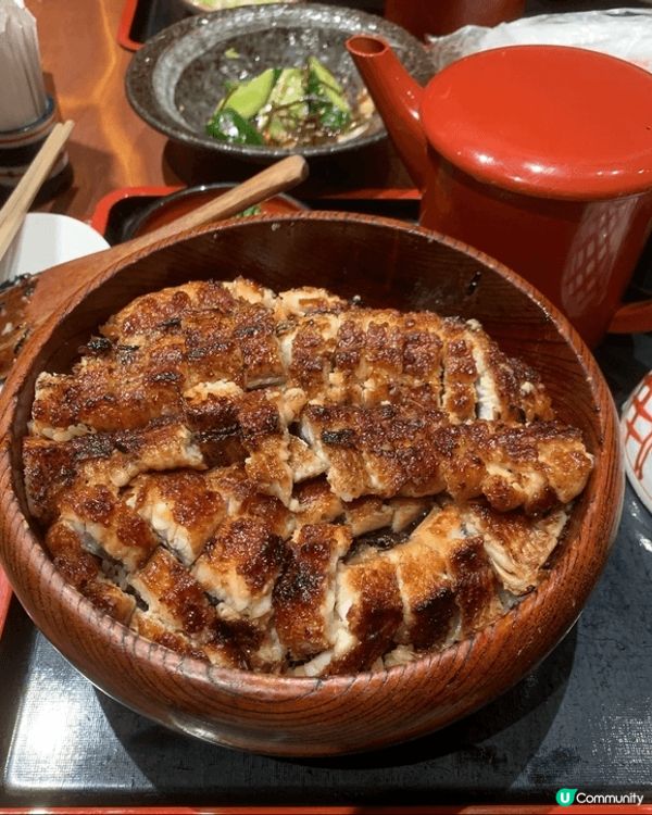 朋友介紹左呢間食鰻魚飯，店名:炭燒鰻富士 ，有幾款套餐可以揀...