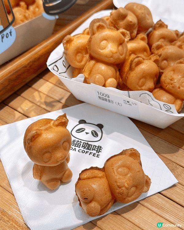 超可爱熊猫鸡蛋仔，好吃又好看，甜品份量很大，芋圆给满满