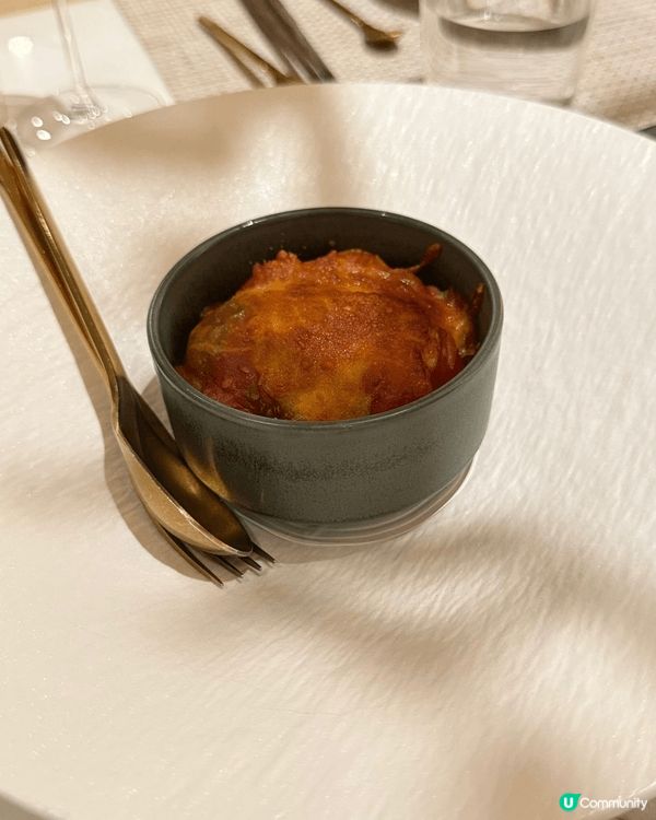 大館對面的素菜fine dinning. 食物水準高，食材特...