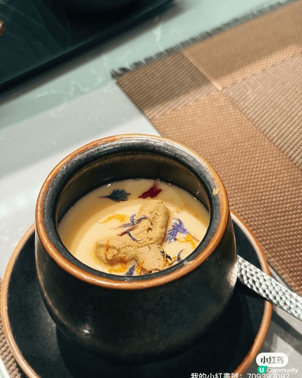 今次想同大家分享一間特式燒鳥店，呢間店名叫鳥駅，喺中環，不同...