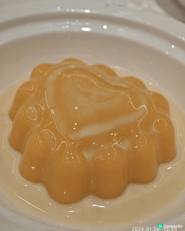 很喜歡到茶樓品茗，吃的都是傳統食物而非精緻點心，馬拉糕鬆軟，...