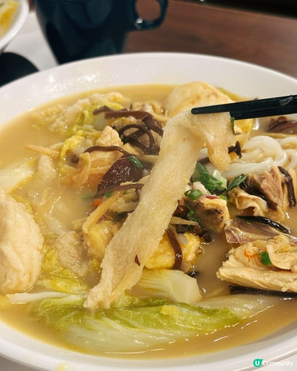 灣仔QRE Plaza好多嘢食,呢間米線晏晝超多人幫襯