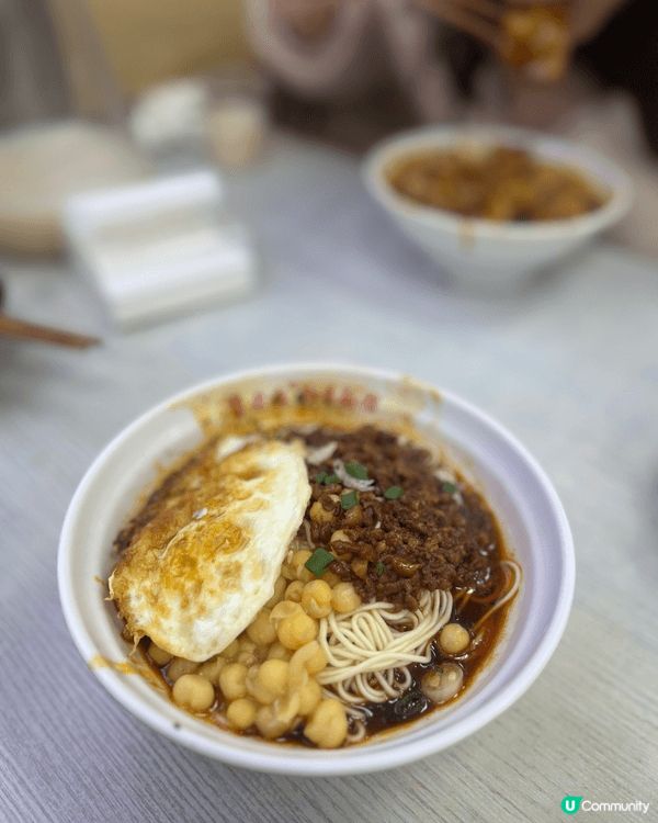 重慶旅行去到一間小店，服務非常好，食物味道亦都出色，再去重慶...