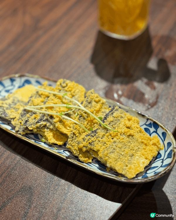 醉胡爐呢間火鍋私房菜， 食頭盤既刺身已經好驚灧到我， 立魚刺...