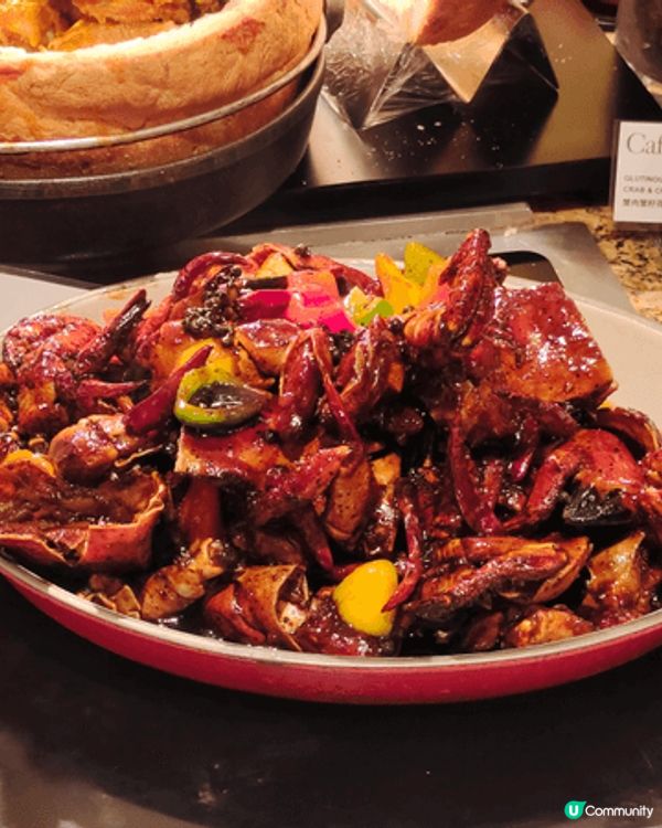 喜來登自助餐食物豐富裝修別緻， 有生蠔龍蝦皇帝蟹等選擇 和原...