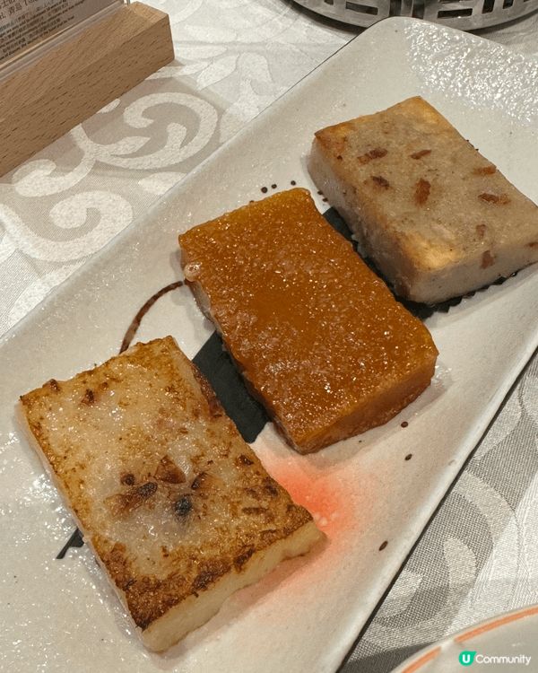 屋企人新年去旅行，提早食團年飯，揀左旺角希爾頓花園酒店中菜廳...