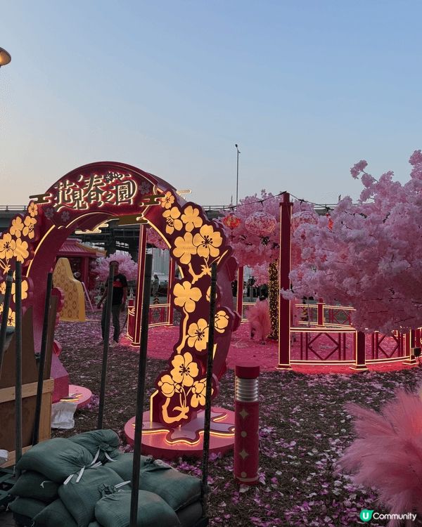 新年打卡好去處，位於北角碼頭旁邊的商場，就像一個桃花園，還可...