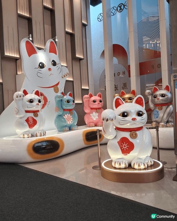 啟德SOGO的五色超財貓象徵著多方面的好運與祝福。每一隻財貓...