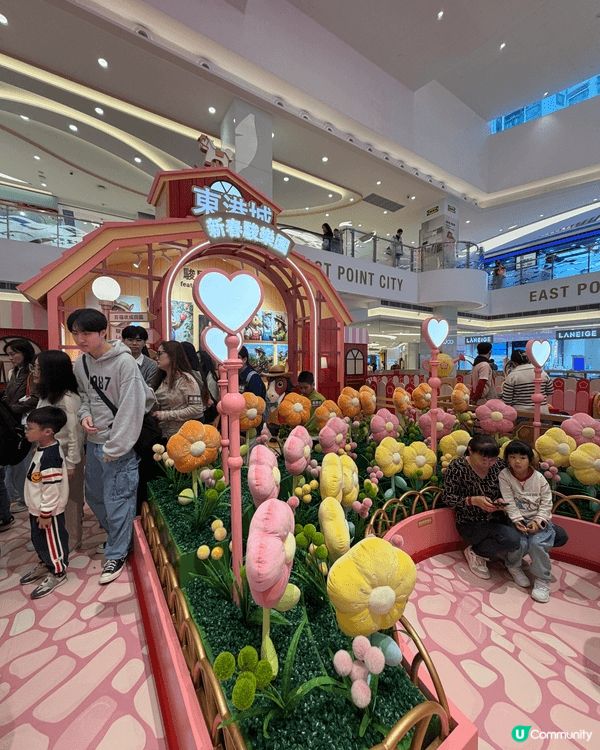 東港城新年打卡以「新春駿樂園」為主題，逾3000呎互動空間有...