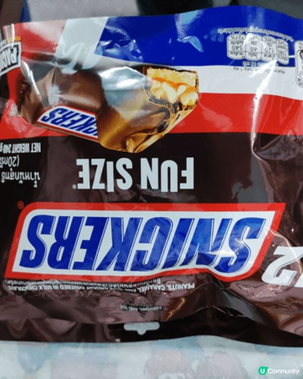 過年點可以少得賀年嘅食品呢？我嘅最愛藍罐曲奇，瑞士蓮朱古力，...