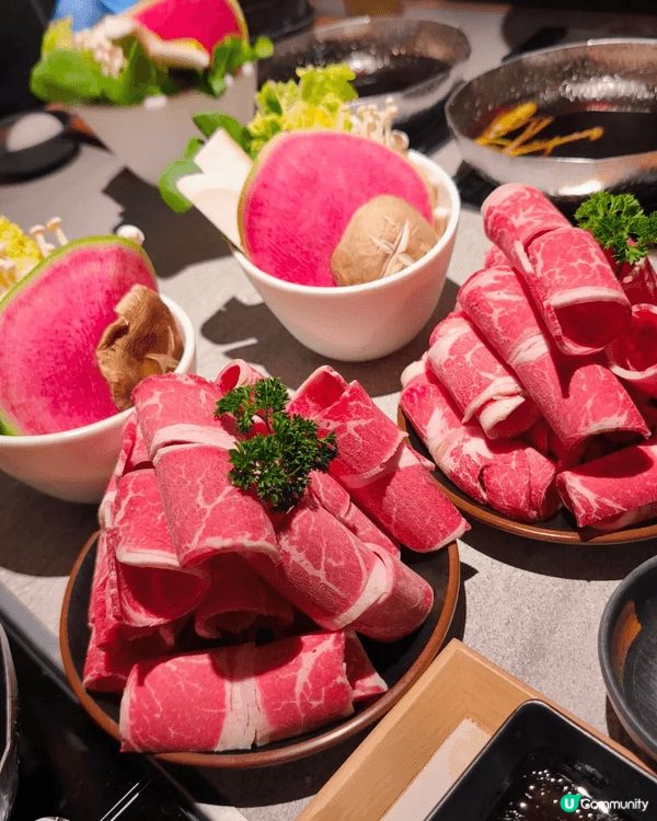 在太子千島吃壽喜燒有很好的肉吃，值得推介比所有人吃，很好吃和...