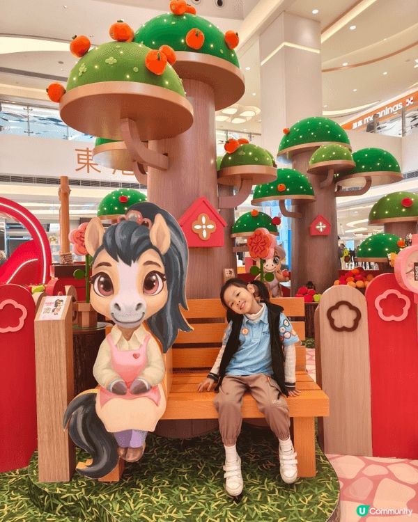 呢度係兩個吾同地方，但都分別位於將軍澳，一個係坑口東港城商場...