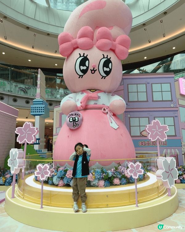 呢度係兩個吾同地方，但都分別位於將軍澳，一個係坑口東港城商場...