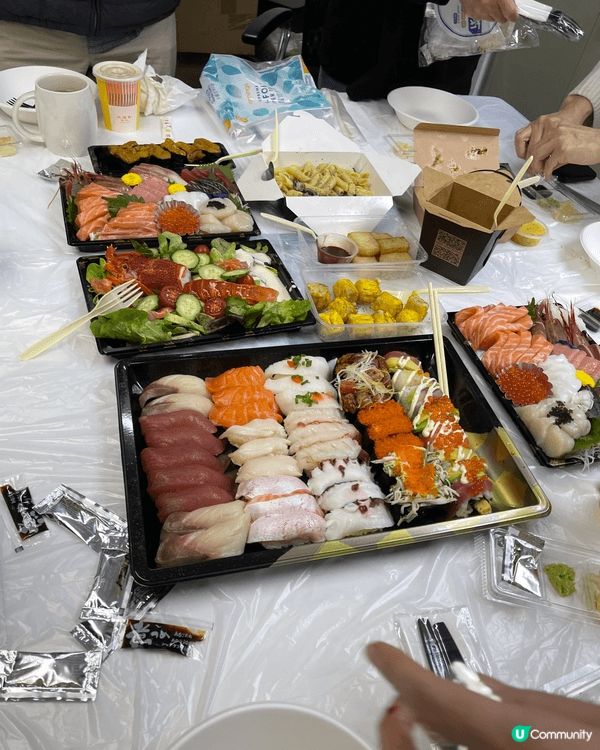 每年過節一家人都會熱熱鬧鬧回家吃飯的