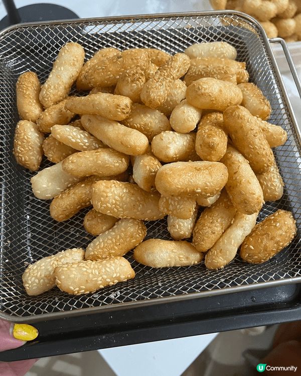 以上都是賀年節慶食品，今年我選擇自己手工製作，由搓粉→造型→...