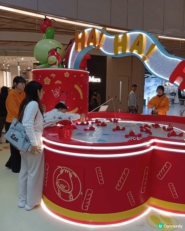 各位朋友一定品嚐過卡樂B薯片！農曆新年期間，東薈城名店倉與日...