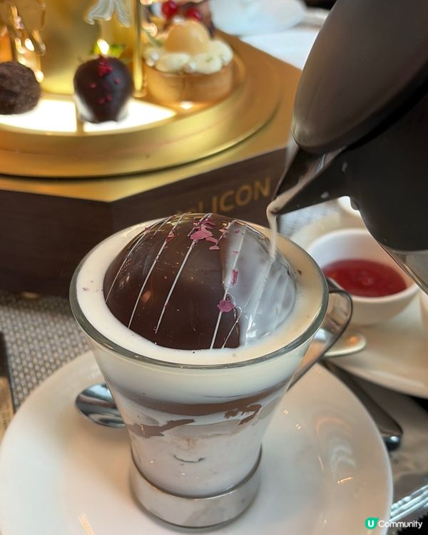 Hotel Icon的GREEN X GODIVA 星願木馬...