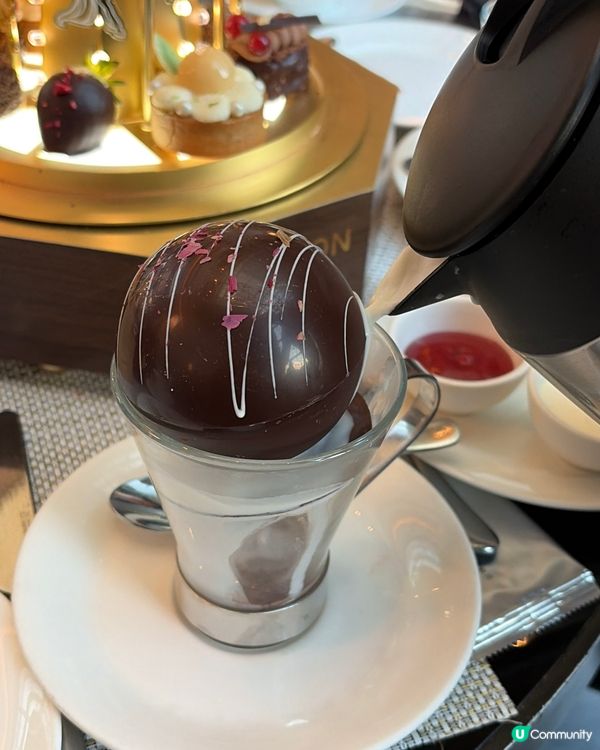 Hotel Icon的GREEN X GODIVA 星願木馬...