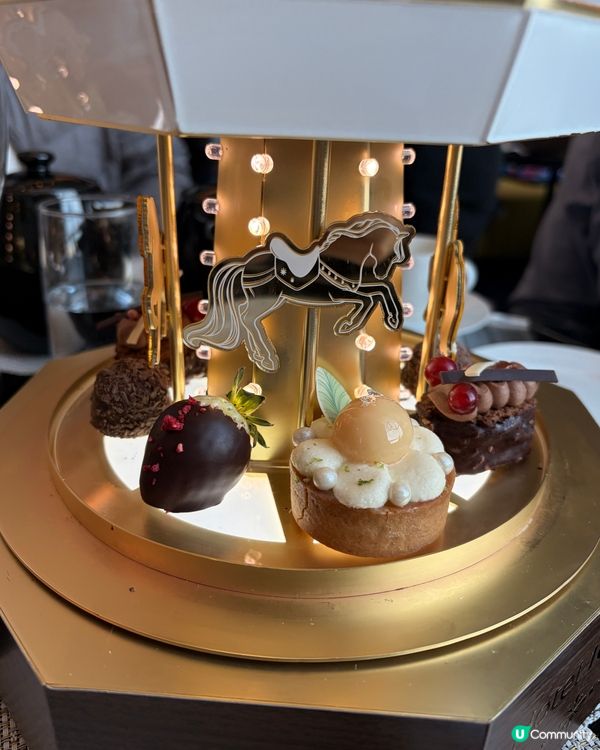 Hotel Icon的GREEN X GODIVA 星願木馬...