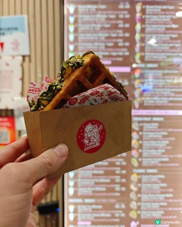 🍴街頭美食誘惑 :  窩夫奶昔 🧇🥤✨