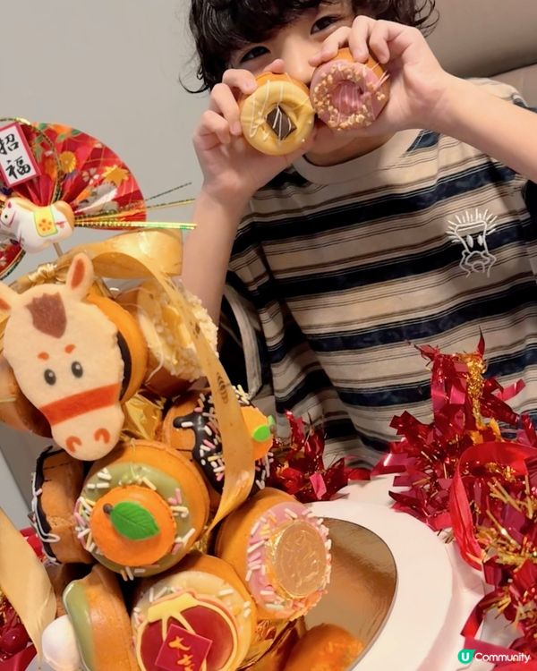 OMG!終於食到傳說中嘅冬甩Tower!🍩