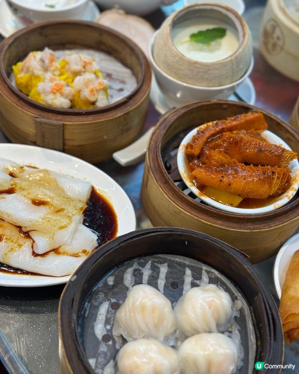 蓮香樓 食點心 超多遊客