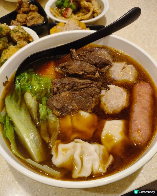 小胖台灣麵暖心湯麵😋 屯門必試！