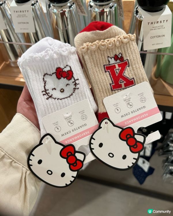 Cotton On 有 Kitty & Melody👚🧦🧢🎒
