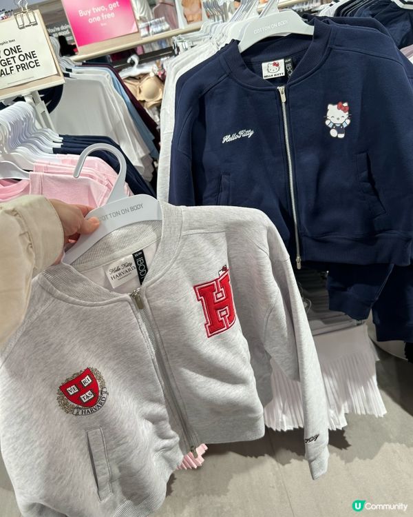 Cotton On 有 Kitty & Melody👚🧦🧢🎒