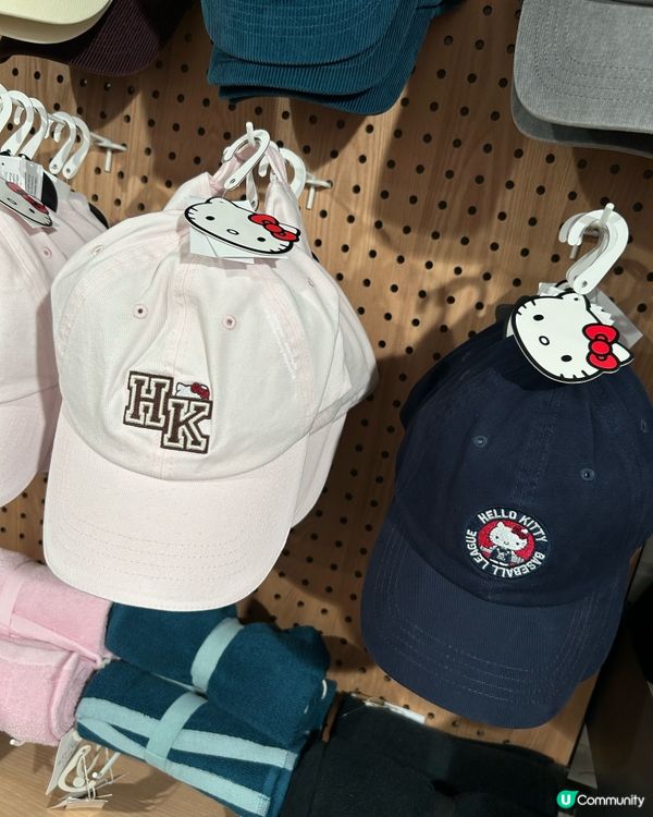 Cotton On 有 Kitty & Melody👚🧦🧢🎒