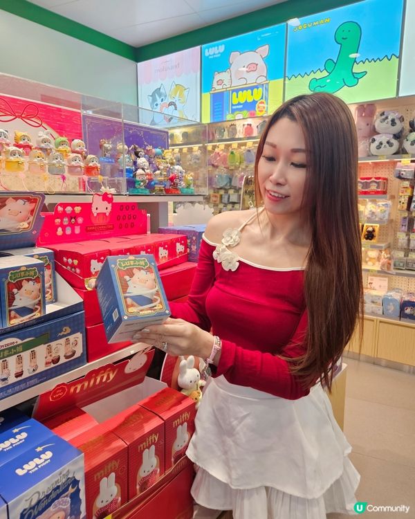 今日去啟德食飯經過全新7-Eleven概念店，嘩，簡直係精品...