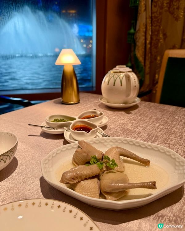 永翠宮攻略：第一條就寫著「一定要訂靠窗」