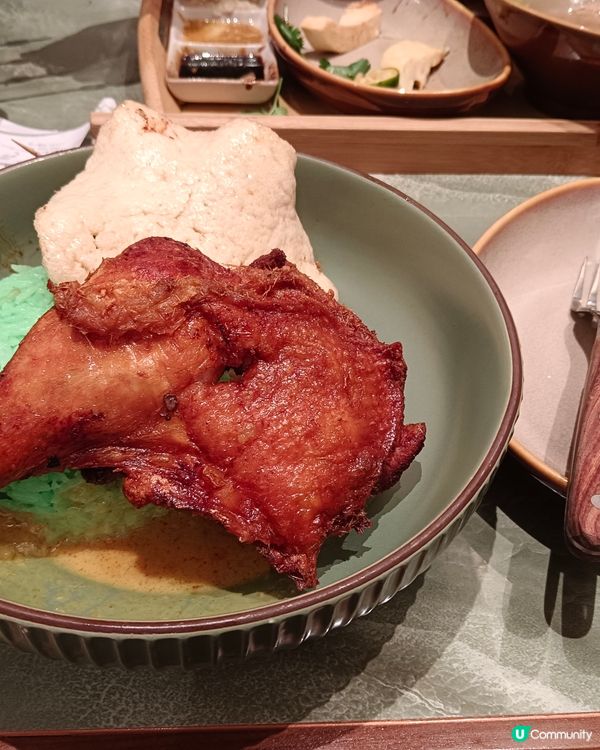 娘惹咖哩炸雞配椰漿飯