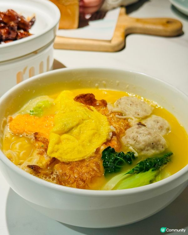 同一餐廳 ： 深圳 vs 香港