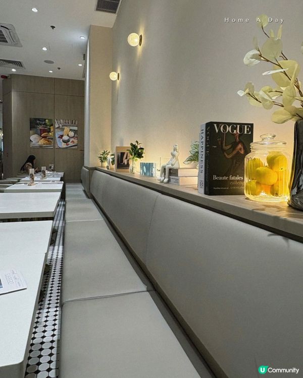 中環新派簡約設計Cafe