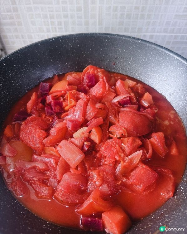 今日靚湯 ! 番茄紅蘿蔔紅菜頭洋蔥湯