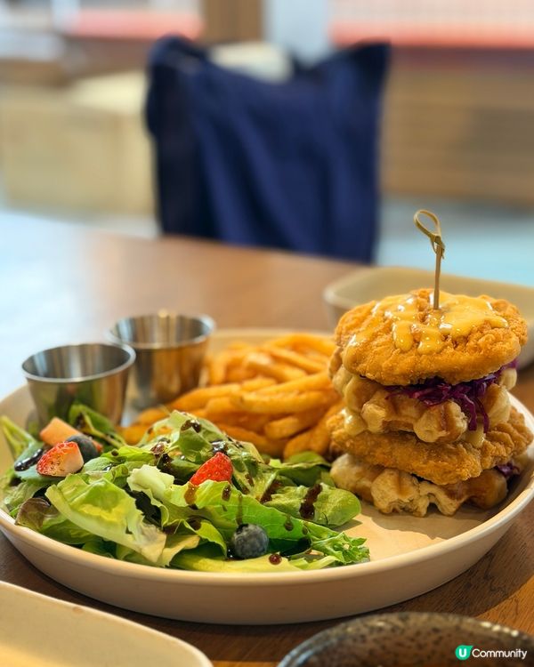 木系午餐好Chill 🌿銅鑼灣放鬆好去處！