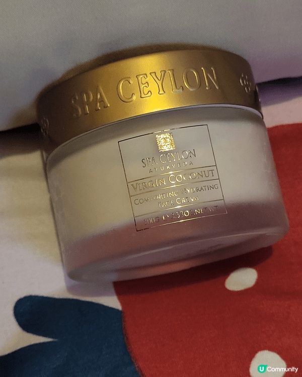 到曼谷旅行, 由 Sales 介紹防水、防油、防曬的打底霜,...