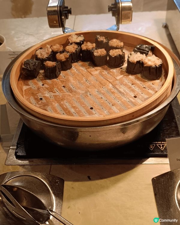 兒子生日那天, 我們夫婦帶兒子和女兒到灣仔灣景國際酒店食午市...