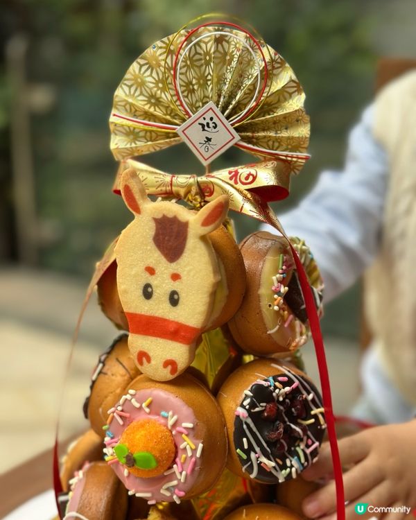 人氣爆燈馬年donut 塔  🐎✨