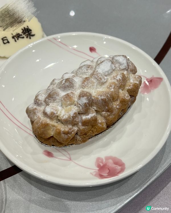 想有得意感蛋糕揀咗紅心麵包西餅