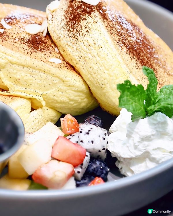 巨型疏乎厘班戟🥞！荃灣西餐放毒✨！