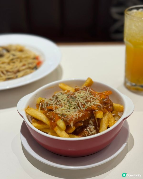 Pizza Hut 限定金沙八芝批系列！