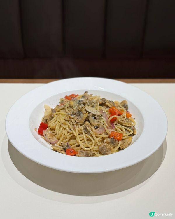 Pizza Hut 限定金沙八芝批系列！