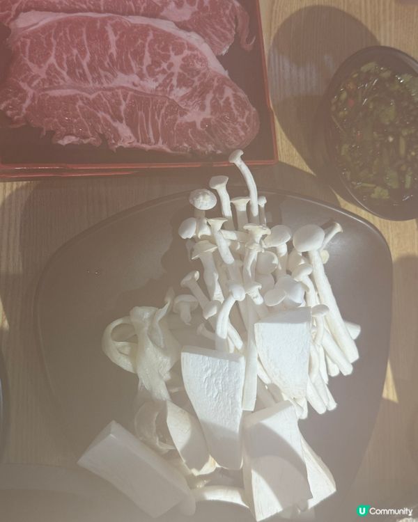 喺旺角彌敦道$168任食😍有太多嘢食，無限時