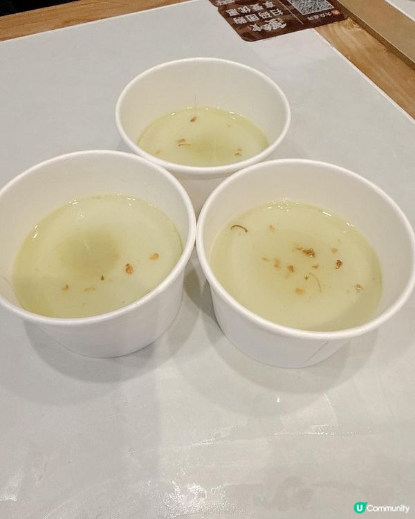 必叫蟹黄金撈麵+ 爆膏花雕醉蟹